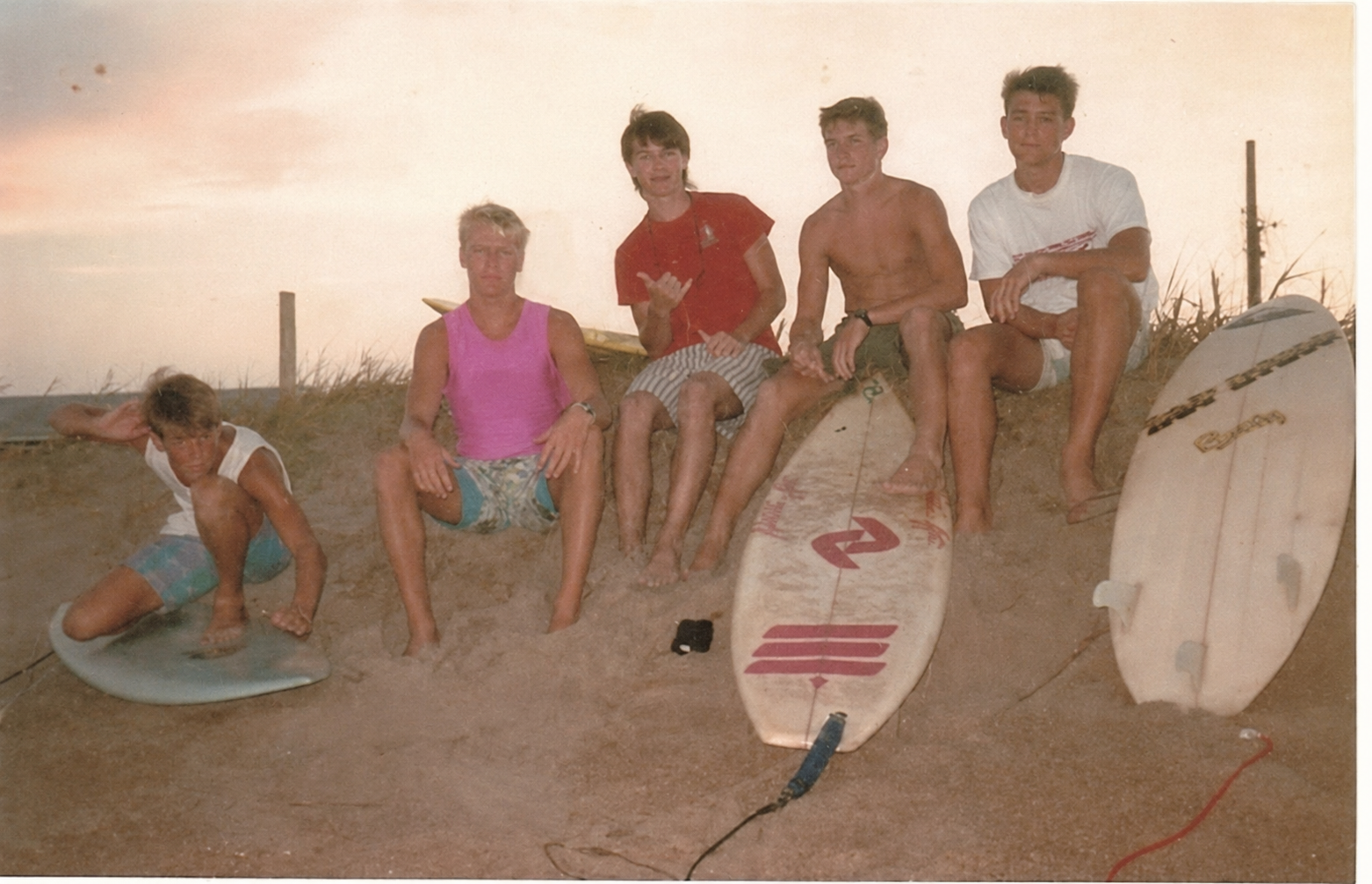 Surf Crew Graphic T-Shirt — Vintage Beach Vibes